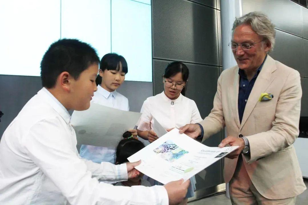追逐梵高，成就自己|第八屆“追逐梵高”國際美術大賽等你來戰！
